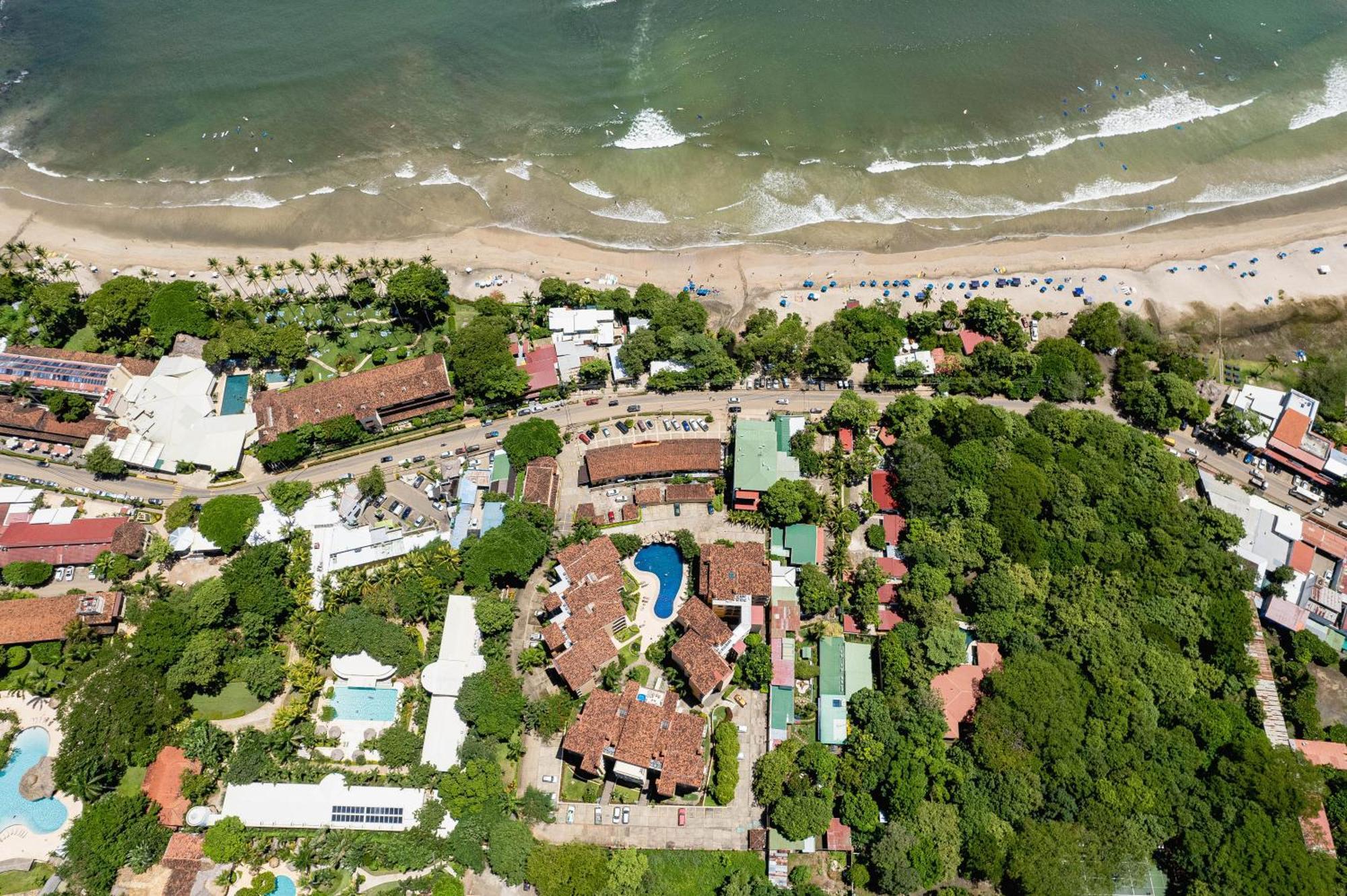 Sunrise 1- 3 Bedroom Poolside Condo Tamarindo Esterno foto