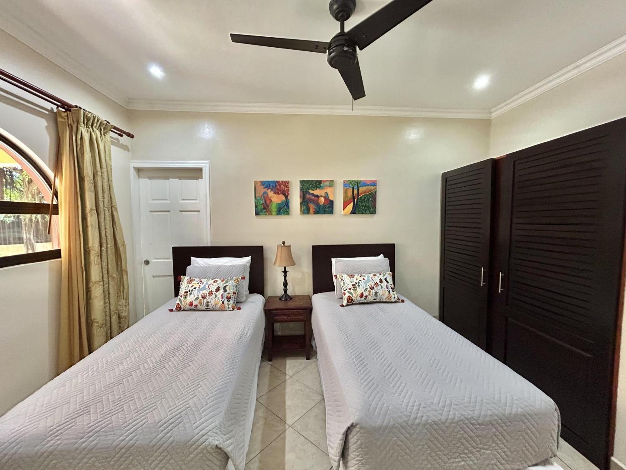 Sunrise 1- 3 Bedroom Poolside Condo Tamarindo Esterno foto