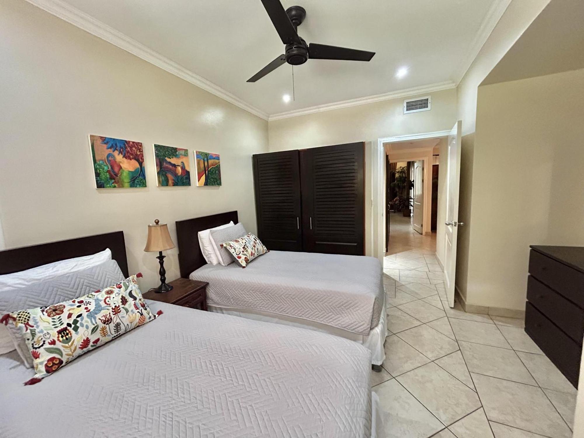 Sunrise 1- 3 Bedroom Poolside Condo Tamarindo Esterno foto